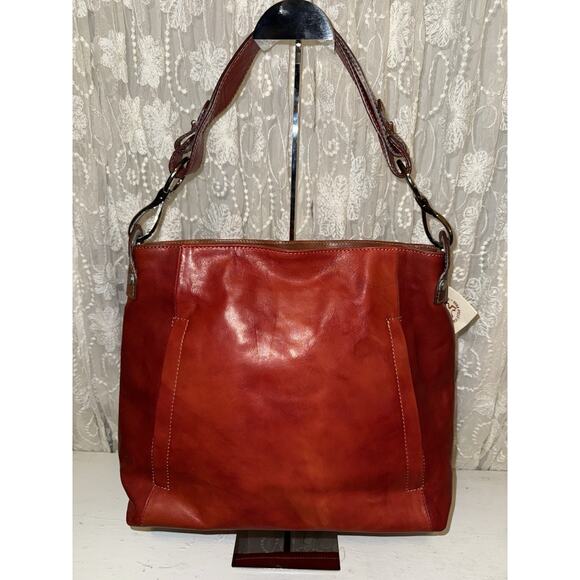 NWT WILSONS LEATHER Pelle Studio Red Leather Shoulder Bag Strap Zipper - Picture 1 of 13